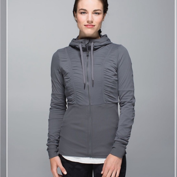 Lululemon Dance Studio Jacket III
Soot Light/Size 4 - Picture 2 of 8